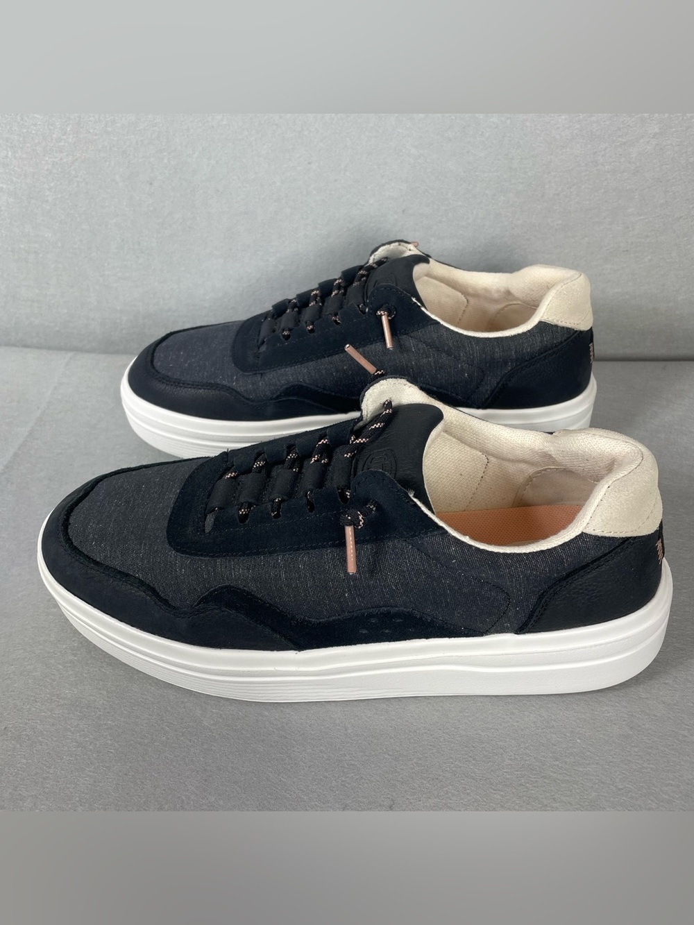 Hey Dude Hudson Lift Sport Womens Size 12 Black Leather Platform Sneakers - Picture 3 of 12